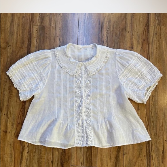 Doen Tops - Doen White Lace Trim Blouse